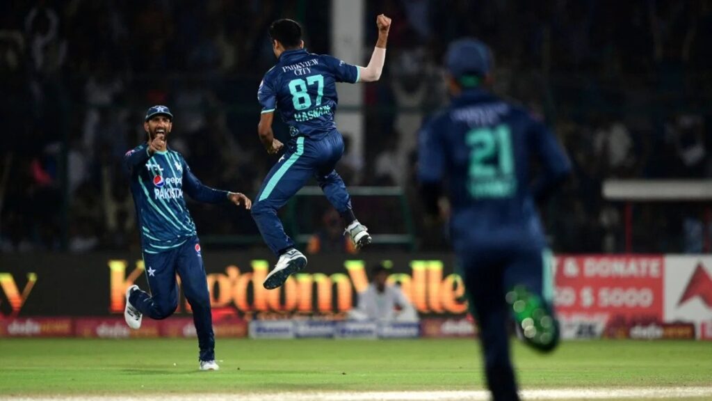 Haris Rauf closes out a thriller as Pakistan square series in three run win Black Maverik News